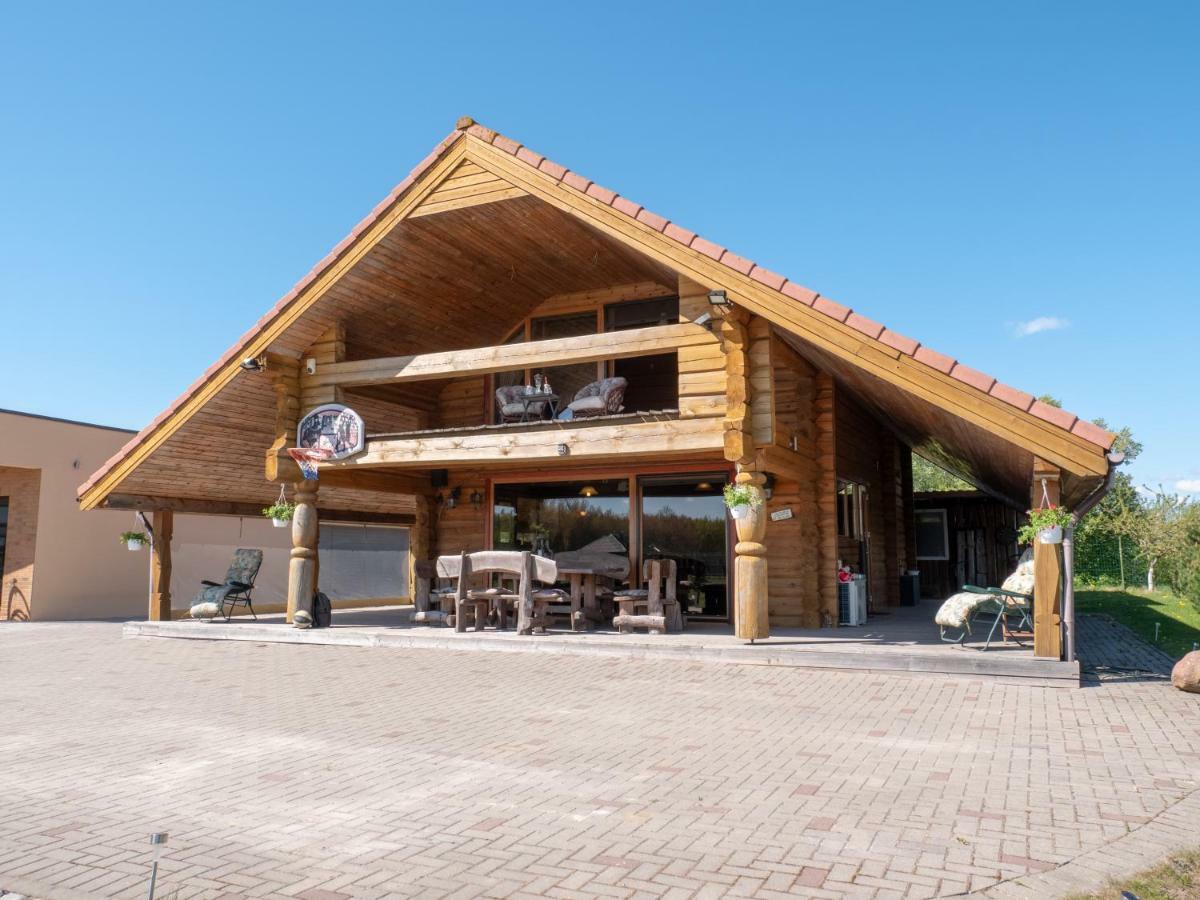 Privatus Rastinis Namas Su Pirtimi Villa Deckiai Exterior photo